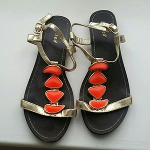 Leather sandals